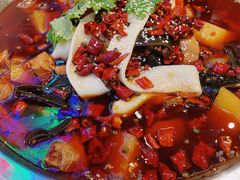 -晓彭肥肠鸡·泡椒鸡火锅(水木天地店)