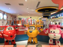 -乐多星球潮玩中心(沈阳嘉里城店)