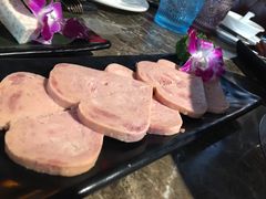 -三人行骨头王火锅(长寿店)
