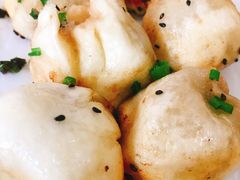 -老字号眼镜子煎包汤包店