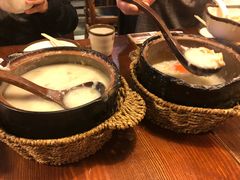 窝蛋牛肉土鸡粥-火齐潮汕砂锅粥(五道口店)
