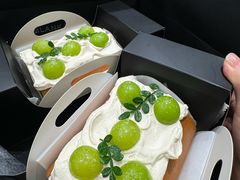 -白蘭BLANK(杭州湖滨银泰in77C区店)