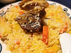 -伊带伊路新疆美食府(呼家楼店)