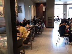 大堂-星巴克(广州百信广场东区店)