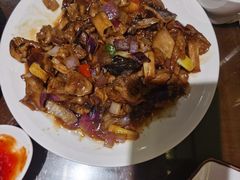 -东口码头·烧鸽子·鱼头泡饼·地方菜(金鹰悦城店)