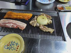-马路牙子地桌烤肉(工体店)
