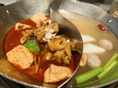 -左庭右院鲜牛肉火锅(金山万达店)