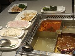 -海底捞火锅(新松江路店)