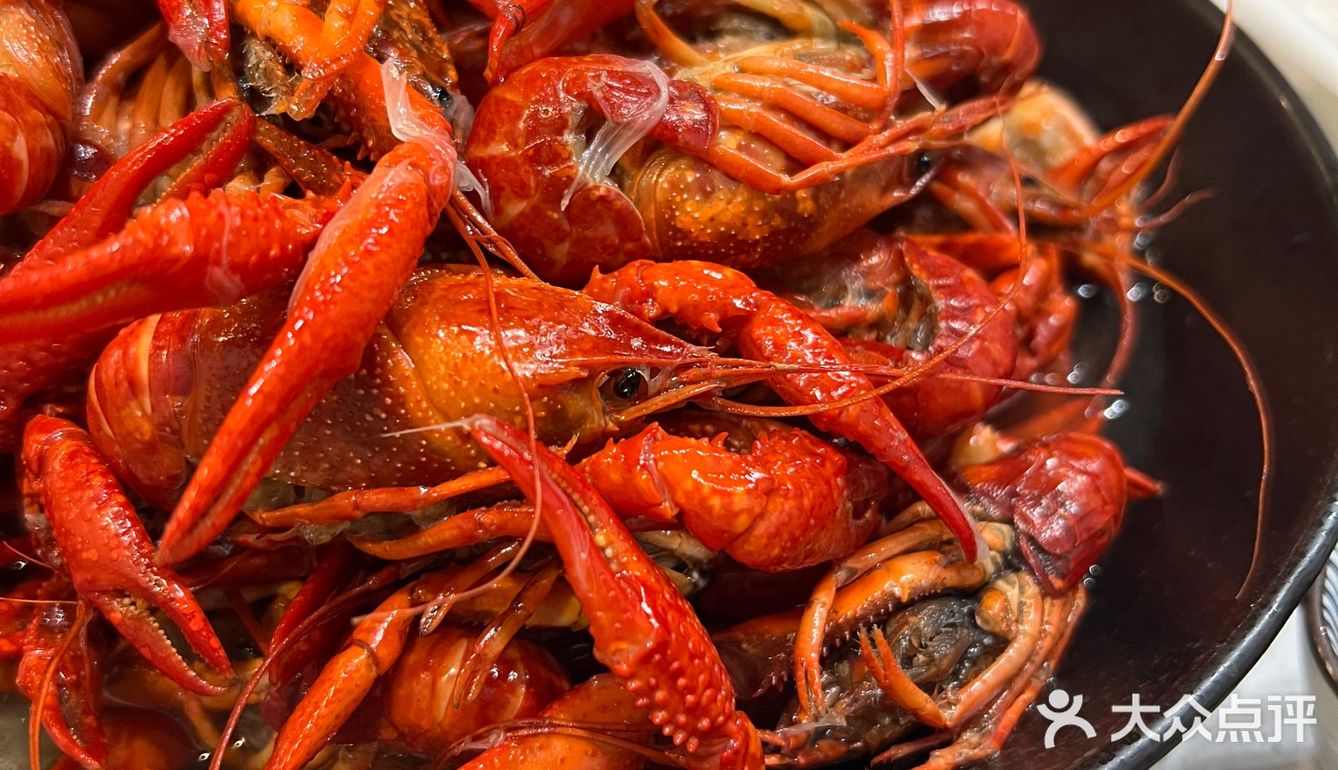 会抖唇的小龙虾🦞来啦！好吃停不下来