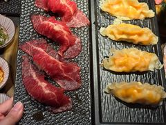 -铭牛烧肉·和牛海鲜自助(高新月牙湖店)