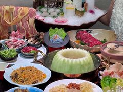 -得意咚瓜·顺德鱼生·冬瓜火锅(深圳首店)