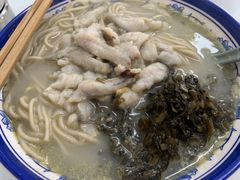 -明呈黄鱼面馆(斜土路店)