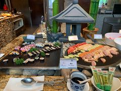 -成都保利公园皇冠假日酒店(熊猫基地店)