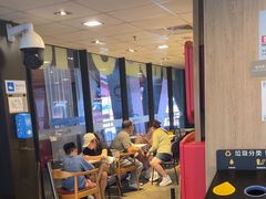 -麦当劳(国家体育场南路店)
