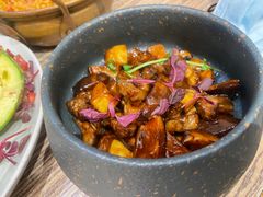 小蘑菇炒牛肉-榖屋house of flour(张江首店)