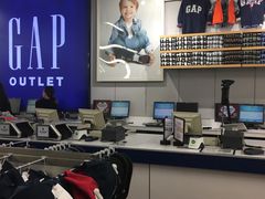 -GAP(王府井奥莱·香江小镇店)