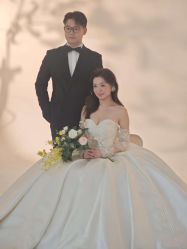 -MAO亲爱的猫婚纱摄影工作室
