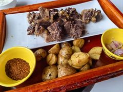 -黑青稞庄园·新式藏餐·牦牛肉汤锅(新都桥店)