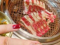 -韩烧牛中牛·甄选黑牛烤肉(黑金店)