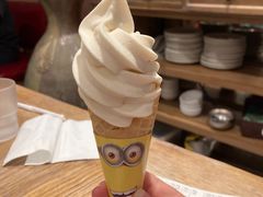-玛格萝妮比萨屋(四平店)
