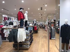 -优衣库(东莞东城万达广场店)