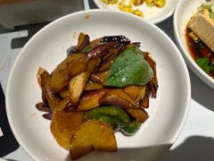 -关东小磨东北菜(漕河泾印象城店)