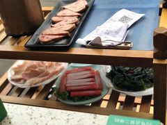 -二荆条·蜀鲜汇城市森林火锅