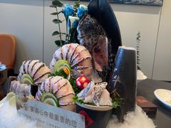 -鼎泰亨·海鲜牛肉餐厅(滨江店)