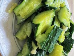 拍黄瓜-胖子卤煮