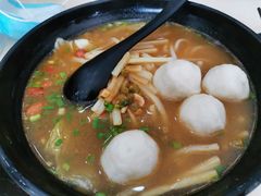 -龙记桂林米粉(财满街店)