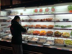 自助取餐区-马路牙子烧烤音乐酒馆(望京店)