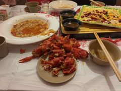 -肥肥虾庄·金牌油焖大虾(汉口城市广场店)