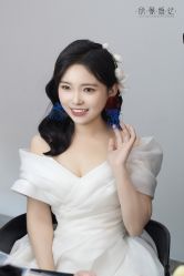 -欣薇婚纱(新源乐汇城店)