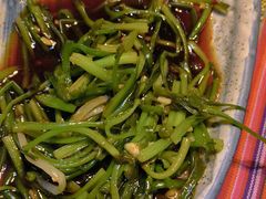 -香巴拉云南餐厅(华莱坞店)