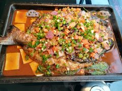豆豉风味巴沙鱼-鸣记脆皮烤鱼(铁西店)