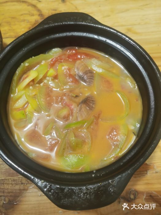 海口滨海新村143号海南老字号炒菜店西瓜煲图片