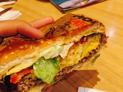 意式罗勒皇堡-汉堡王(保定万博广场店)