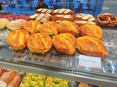 -华荣西饼(列东店)