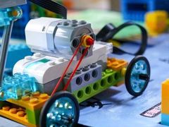 -斯坦星球AI编程·机器人科创·科学实验·信奥·思维·STEM·乐高·竞赛考级(长宁虹桥大融城荟聚中心)