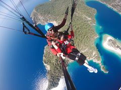 -费特希耶滑翔伞