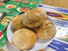 烤包子出炉啦-玉龙喀什有名爱可德木烤包子