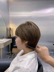 -Tloml salon