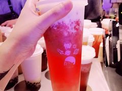 草莓果肉粒-喜茶(上海正大广场店)