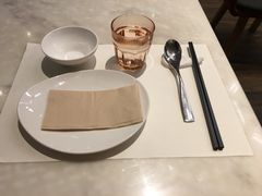 -港丽餐厅(高德置地店)