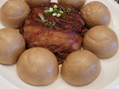 杂粮包芽菜扣肉-峨嵋酒家(地安门店)