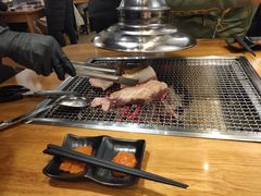 -肉甲韩国木炭烤肉(新壹街1店)