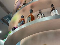 -M Stand(上海人民广场来福士店)