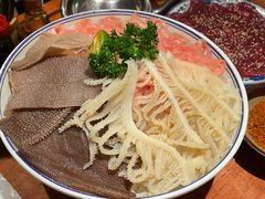 -周小明火锅(黑金冠社区店)