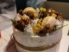 奥利奥马卡龙淡奶油蛋糕-小苍兰风铃草蛋糕甜品(沈阳店)