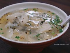 荠菜大馄饨-鲁氏汤包王(长白街店)